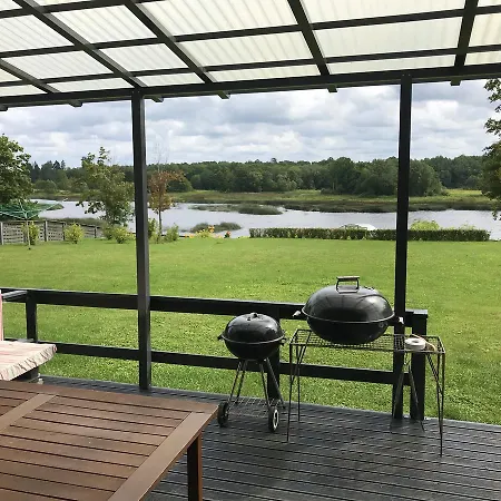 The Terraced Riverhouse Holiday home Sauga